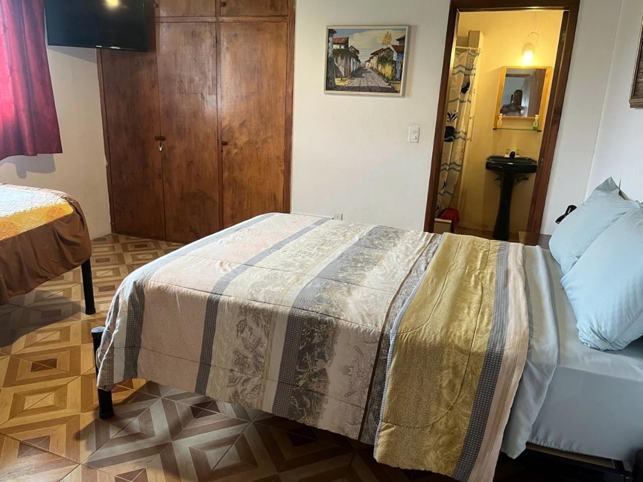 Quito Eco Lodge Airport - B&B Tababela Dış mekan fotoğraf